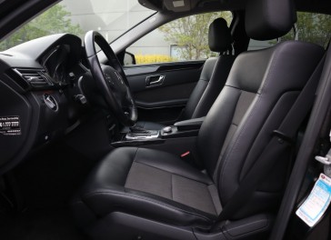 Mercedes-Benz E200