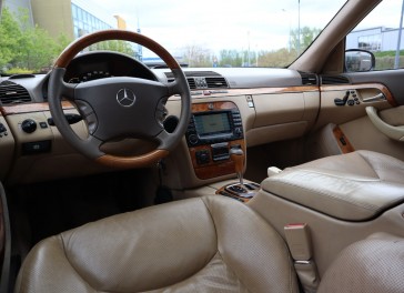 Mercedes-Benz S400