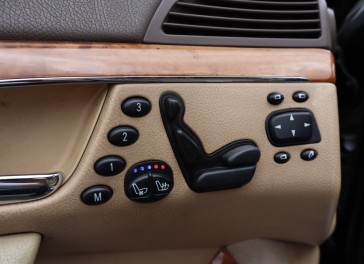 Mercedes-Benz S400