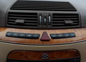 Mercedes-Benz S400
