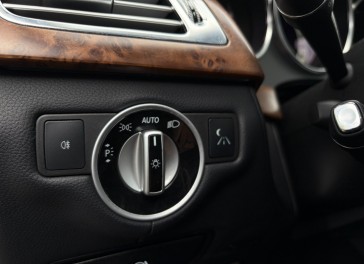 Mercedes-Benz CLS350