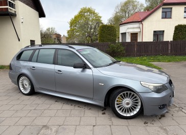 BMW 525