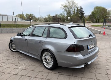 BMW 525