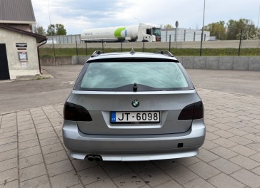 BMW 525