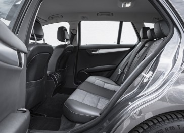 Mercedes-Benz C220