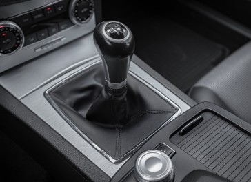 Mercedes-Benz C220