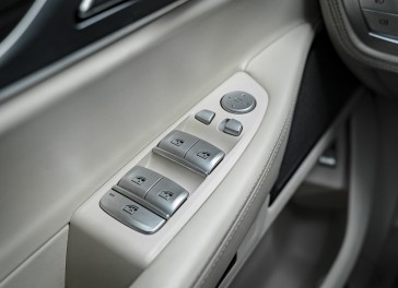BMW 730
