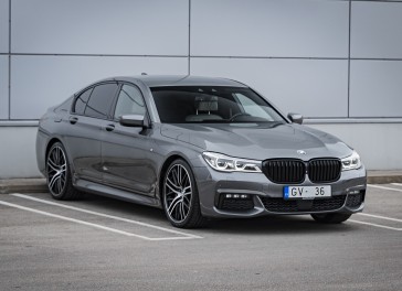 BMW 730