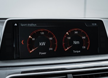 BMW 730