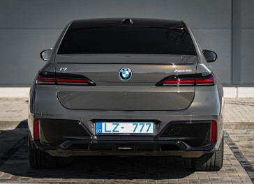 BMW i7 XDRIVE60