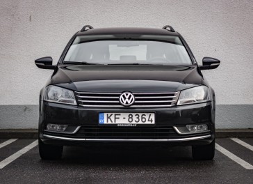 VW Passat (B7)