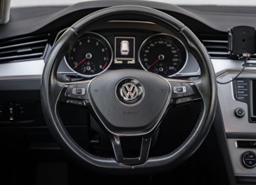 VW Passat (B8)
