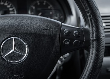Mercedes-Benz A150