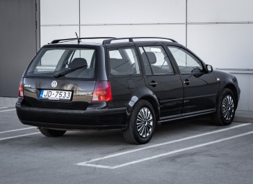 VW Golf 4
