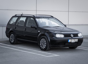 VW Golf 4