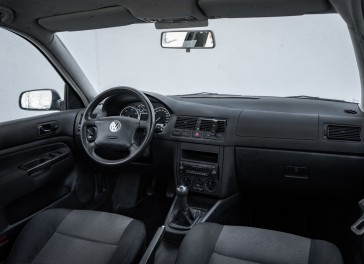 VW Golf 4