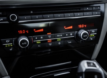 BMW 730