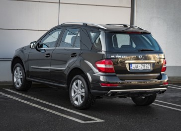 Mercedes-Benz ML350