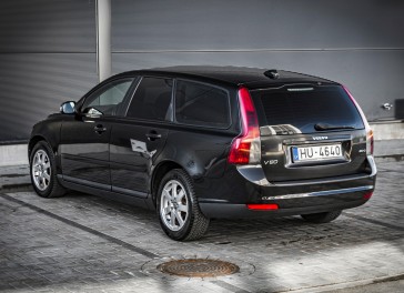 Volvo V50
