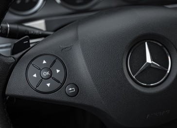 Mercedes-Benz GLK350