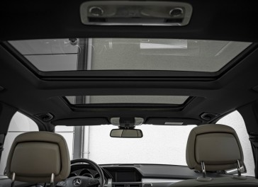 Mercedes-Benz GLK320