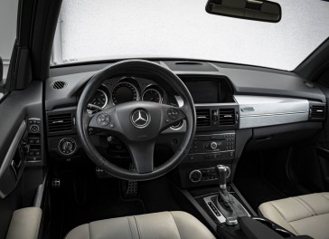 Mercedes-Benz GLK320
