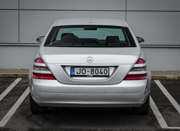 Mercedes-Benz S320