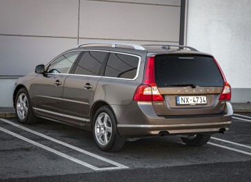 Volvo V70
