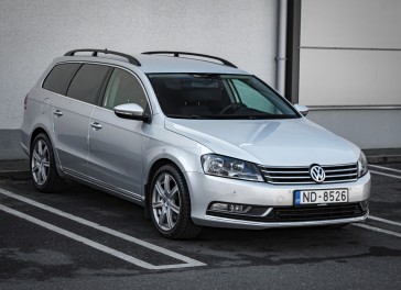 VW Passat (B7)