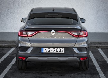 Renault Arkana E-Tech