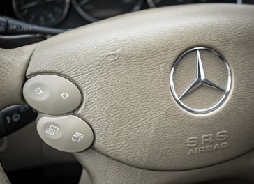 Mercedes-Benz CLS320