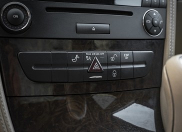 Mercedes-Benz CLS320