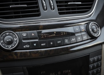Mercedes-Benz CLS320