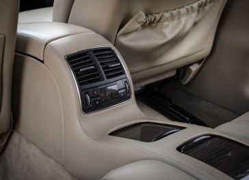 Mercedes-Benz CLS320