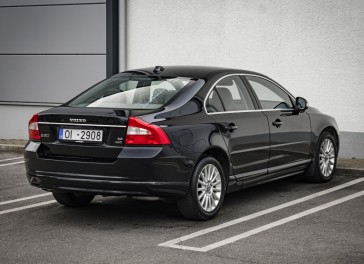 Volvo S80