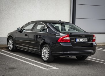 Volvo S80