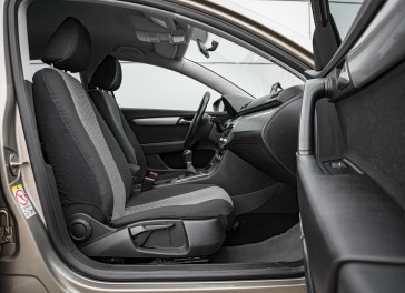 VW Passat (B7)