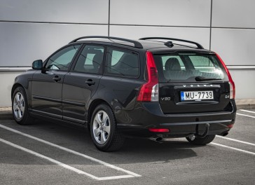 Volvo V50