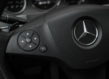 Mercedes-Benz GLK350