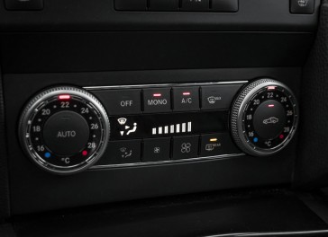 Mercedes-Benz GLK350