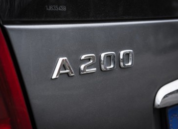Mercedes-Benz A200