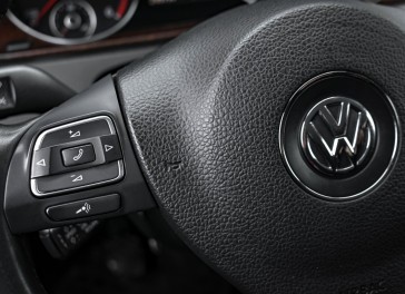 VW Passat (B7)