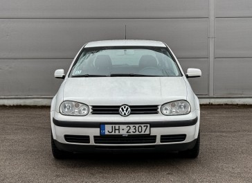 VW Golf 4