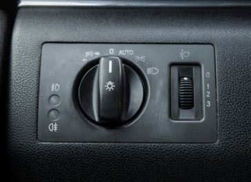 Mercedes-Benz B180