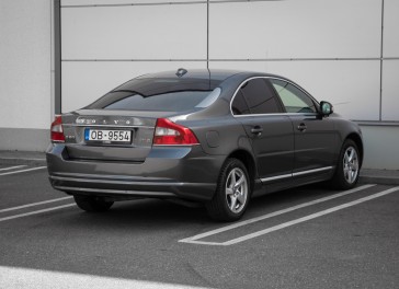 Volvo S80