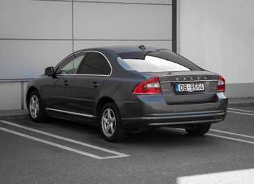 Volvo S80