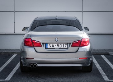 BMW 525