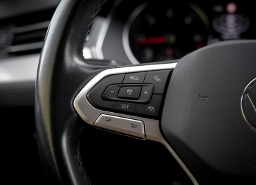 VW Passat (B8)