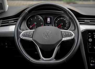 VW Passat (B8)