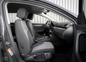 VW Passat (B7)